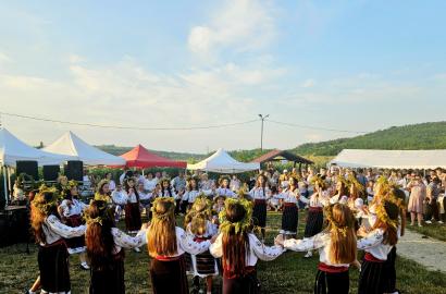 Sânziene Unghenene