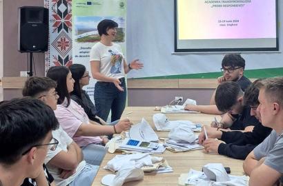 A fost lansată Academia Transfrontalieră „Primii Respondenți”. Tineri din Ungheni și Dorohoi învață să acționeze în situații de urgență
